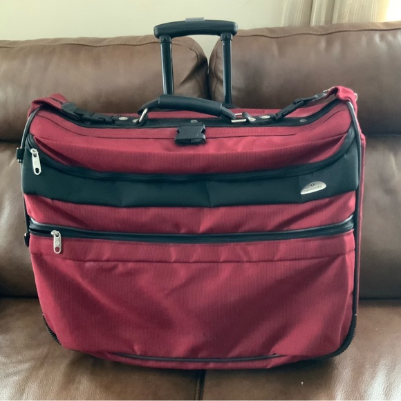 Samsonite Bags Samsonite Rolling Garment Bag Good Pre Own With Mint